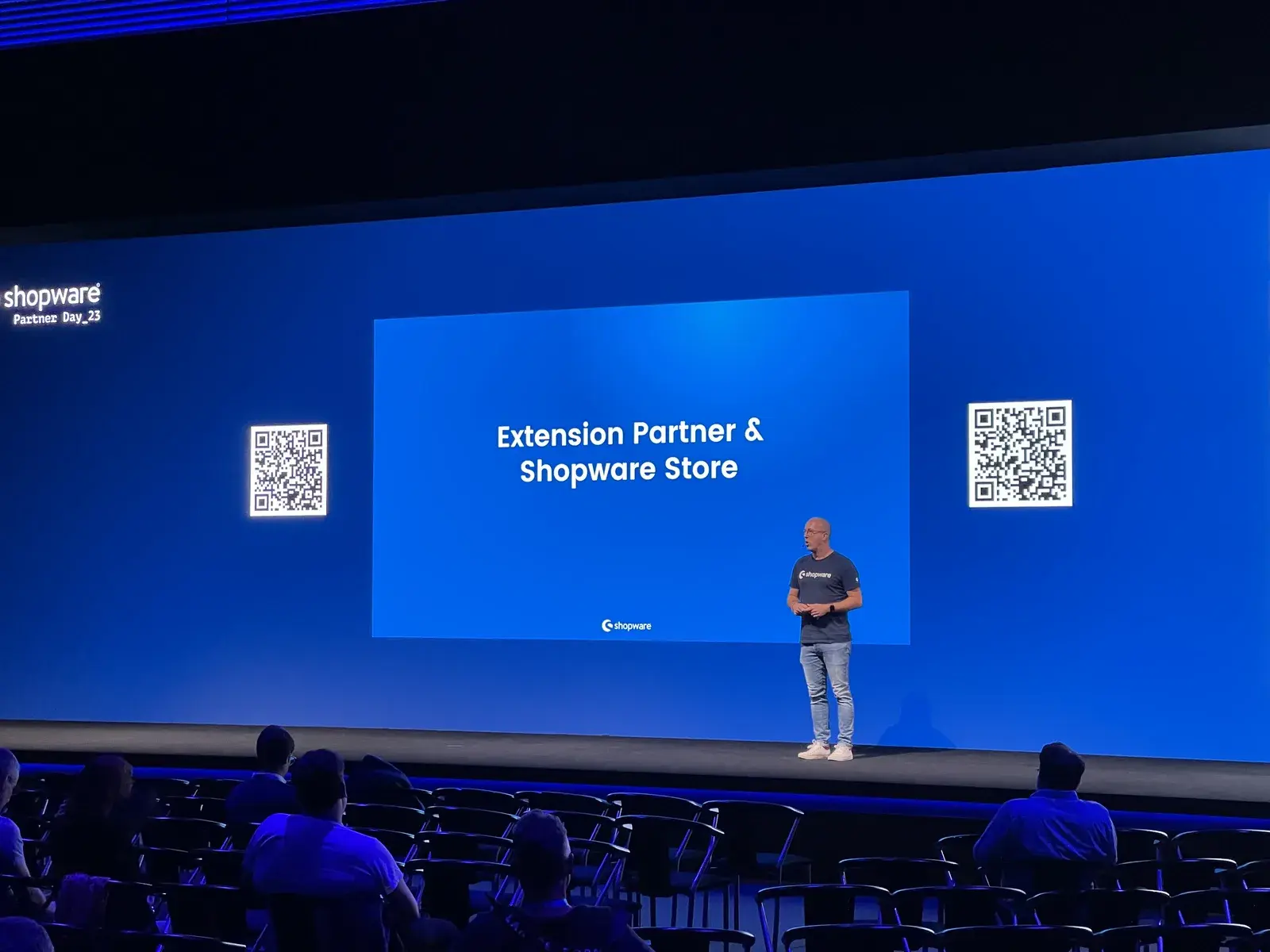 Vortrag mit der Folie Extension Partner und Shopware Store